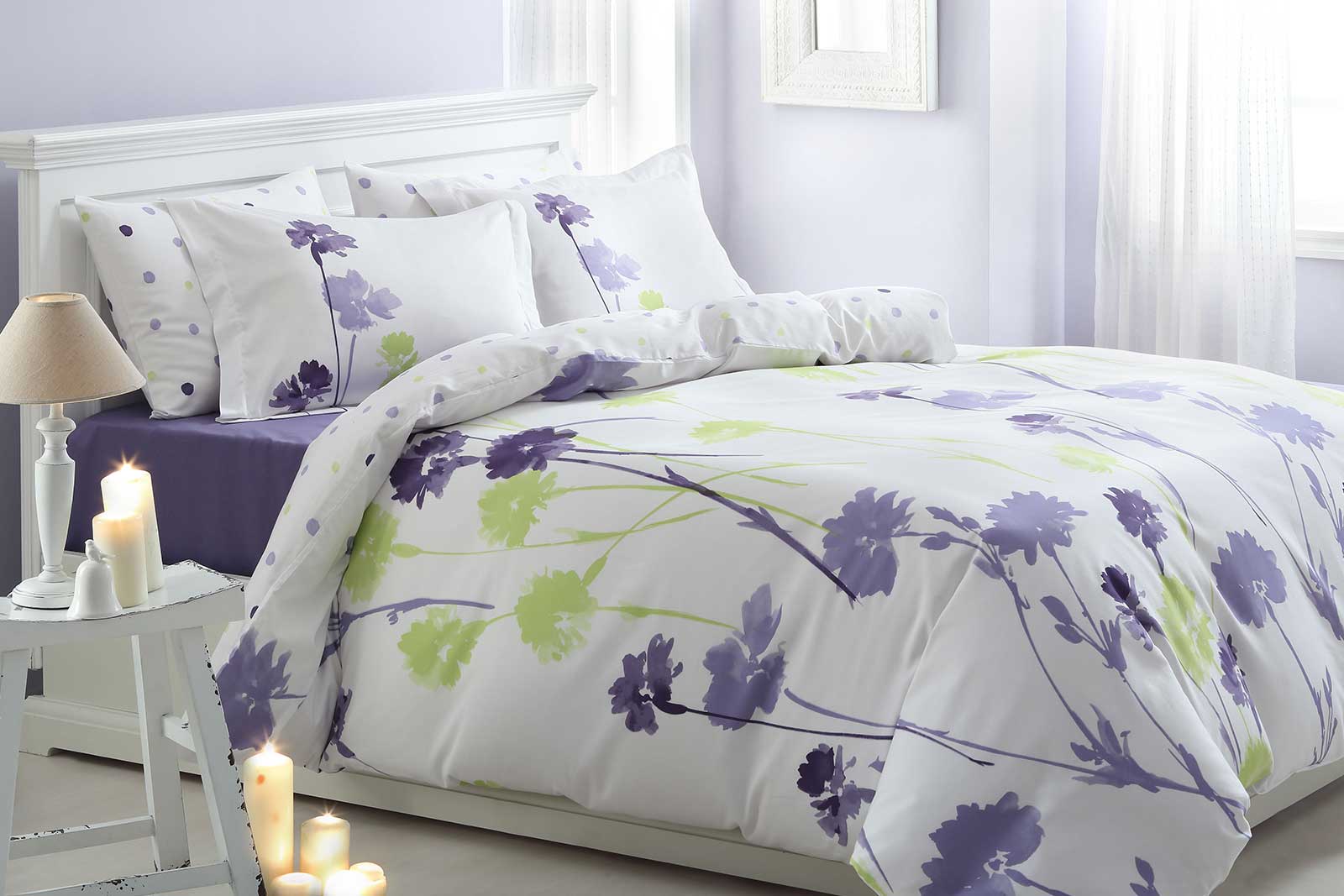 White & Blue Bed Sheet