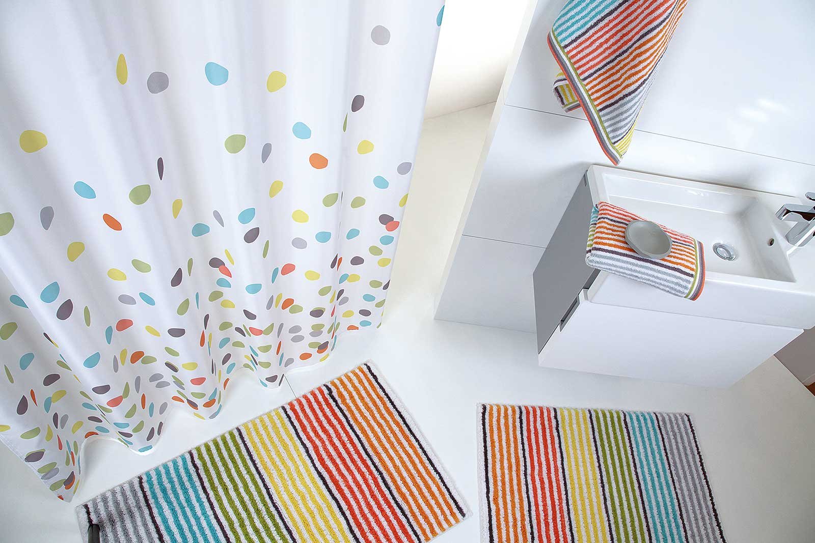 Multicolor Multistripe Bath Linen